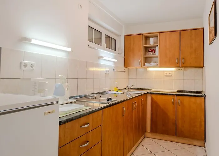 Amphora Ξενοδοχείο με διαμερίσματα 3*